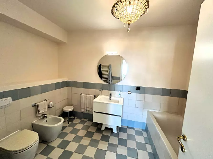 Immagine 7 di Appartamento in vendita  in Via Saccomanno a Camogli