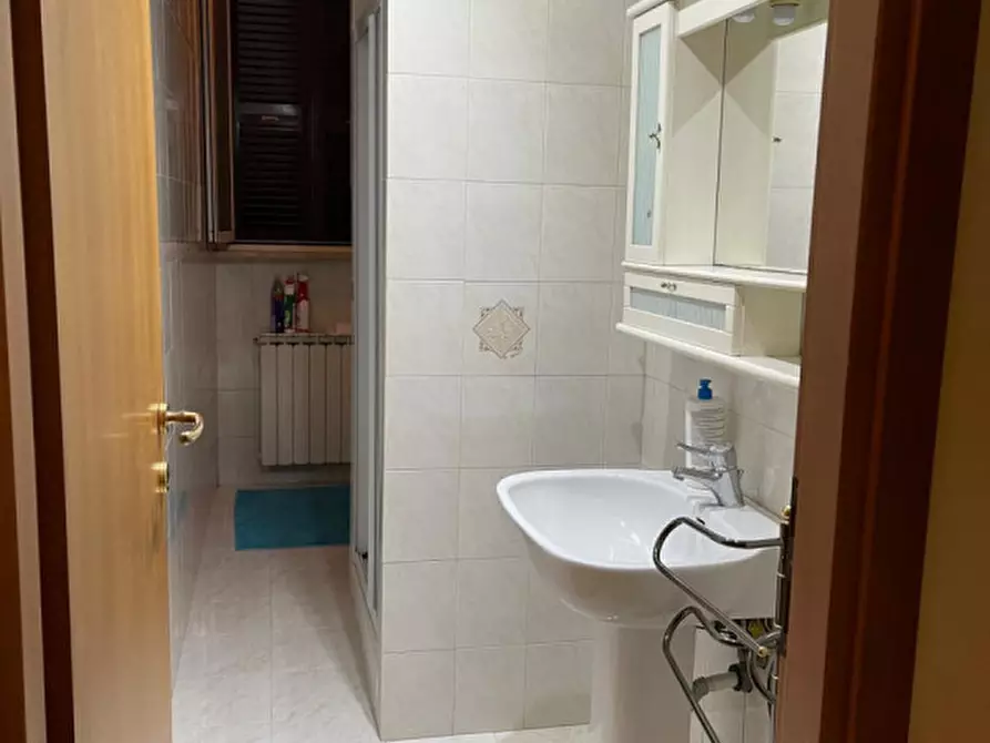 Immagine 13 di Appartamento in affitto  a Roma