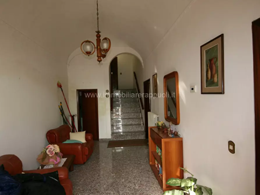 Immagine 3 di Villetta a schiera in vendita  a Sinalunga