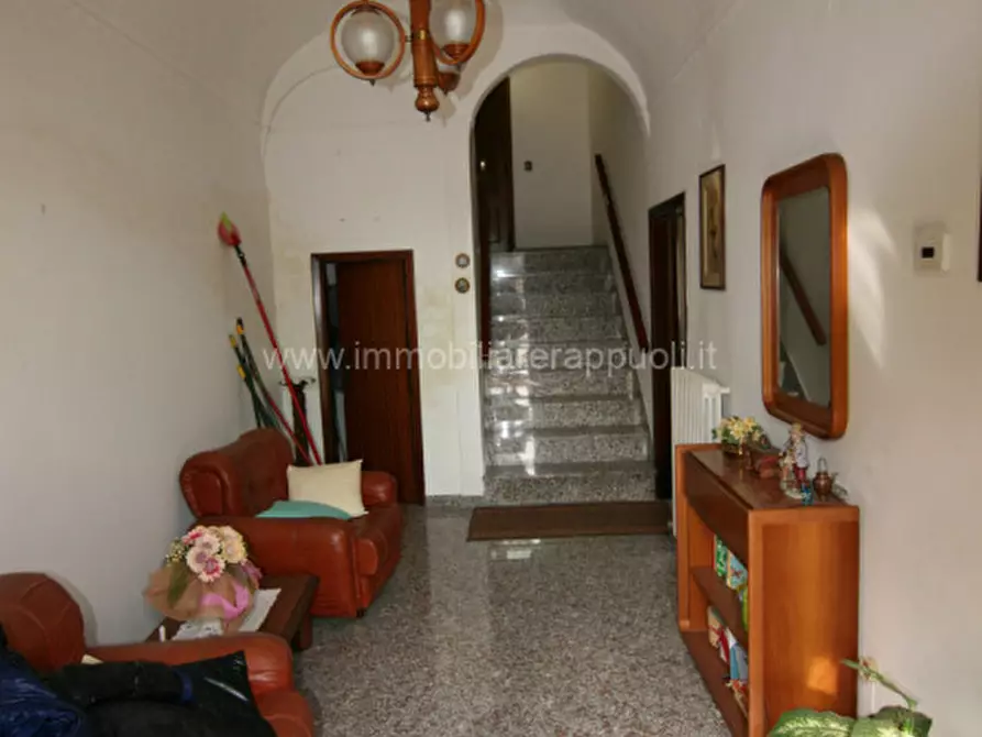 Immagine 4 di Villetta a schiera in vendita  a Sinalunga