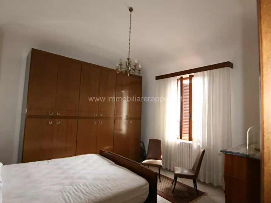 Immagine 14 di Villetta a schiera in vendita  a Sinalunga