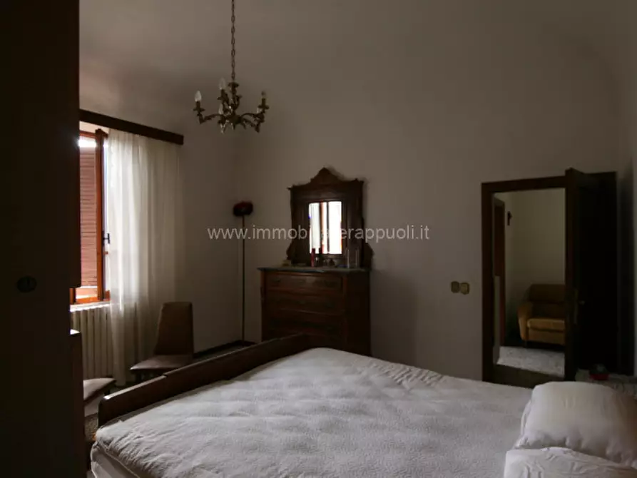 Immagine 15 di Villetta a schiera in vendita  a Sinalunga