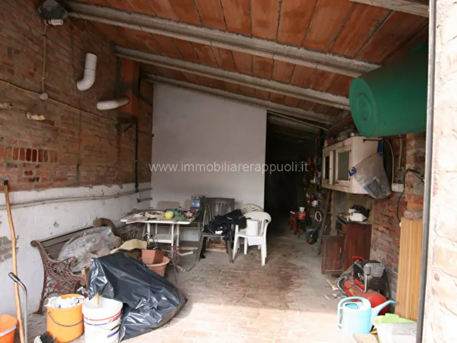 Immagine 25 di Villetta a schiera in vendita  a Sinalunga