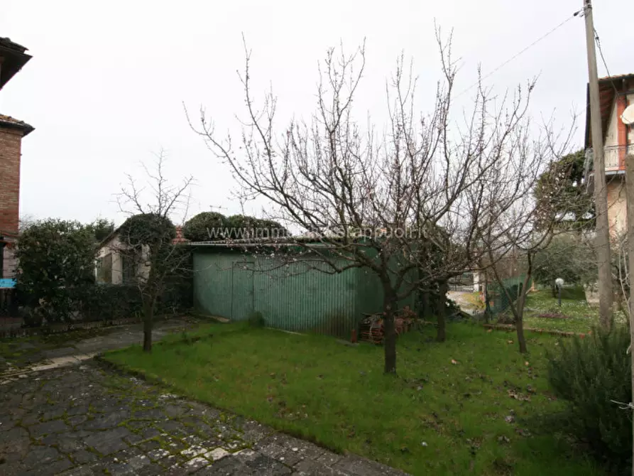 Immagine 28 di Villetta a schiera in vendita  a Sinalunga