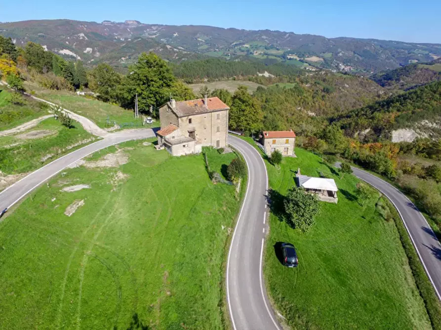 Immagine 18 di Rustico / casale in vendita  in Valenzano a Sestino