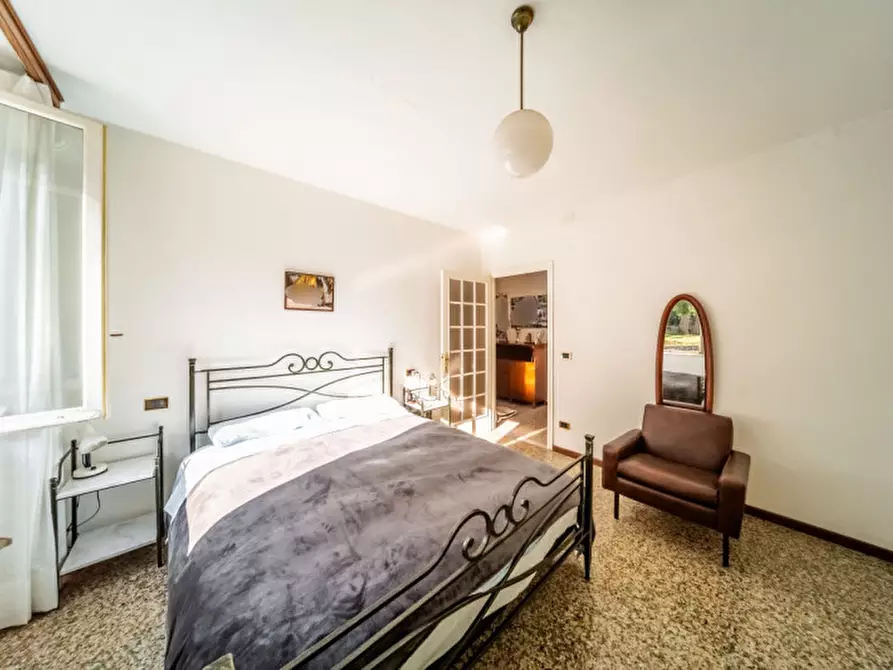 Immagine 9 di Appartamento in vendita  in Via Micheli a Corniglio