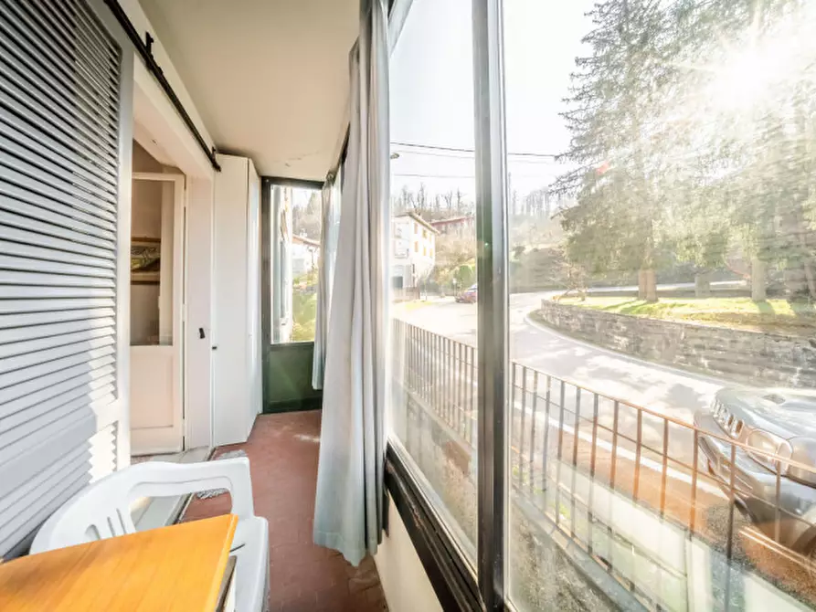 Immagine 18 di Appartamento in vendita  in Via Micheli a Corniglio