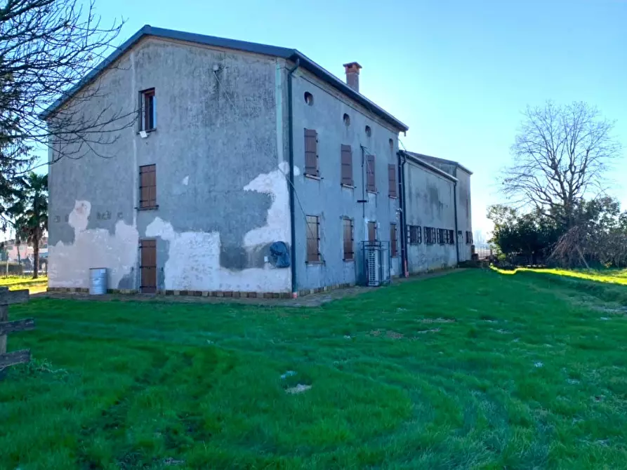 Immagine 3 di Rustico / casale in vendita  in Via Giuseppe Dossetti a Piazzola Sul Brenta