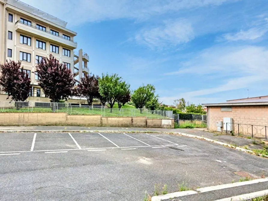 Immagine 3 di Terreno in vendita  in località Mezzocammino, N. SNC a Roma