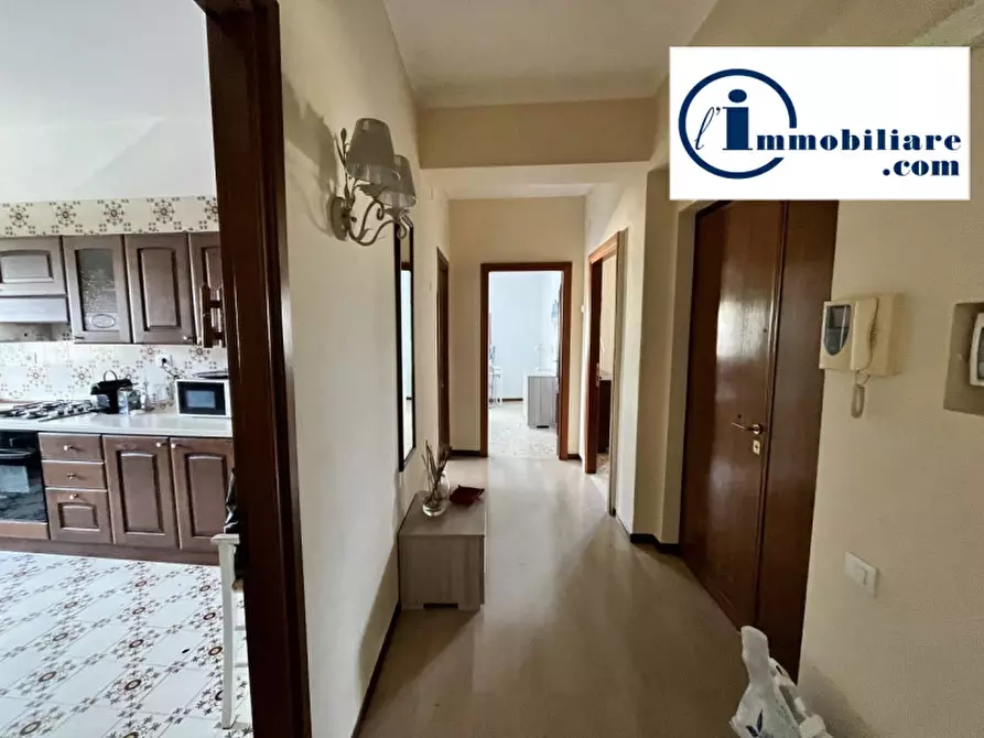 Immagine 5 di Appartamento in vendita  in VIA CAMILLO BENSO DI CAVOUR a Nettuno