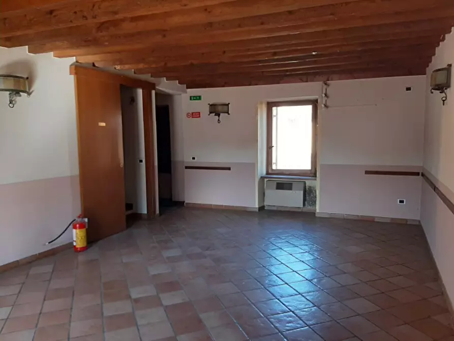 Immagine 13 di Villetta a schiera in vendita  a Monzambano