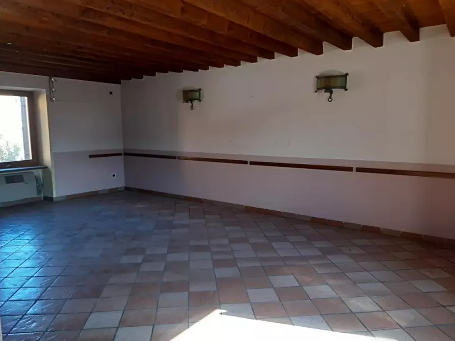 Immagine 14 di Villetta a schiera in vendita  a Monzambano