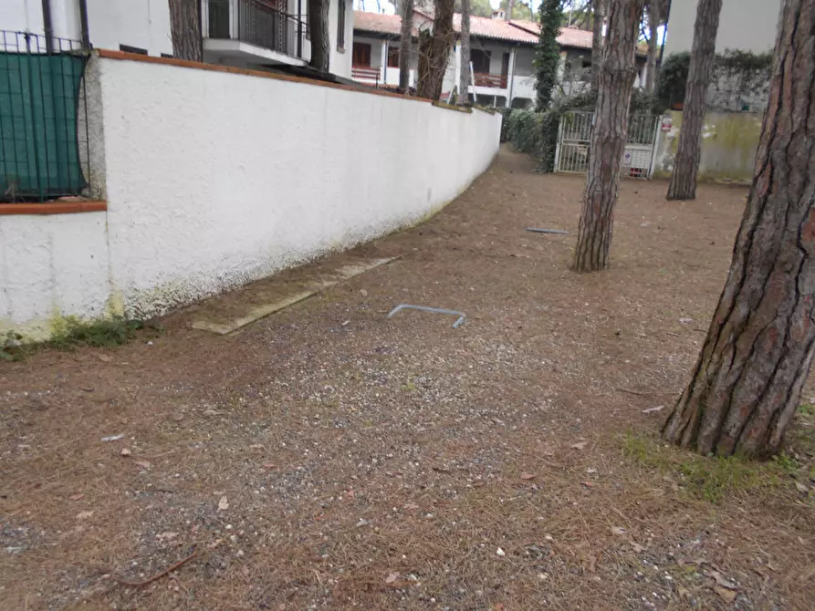 Immagine 27 di Villa in vendita  in Viale Ruggero Leoncavallo 87 a Comacchio