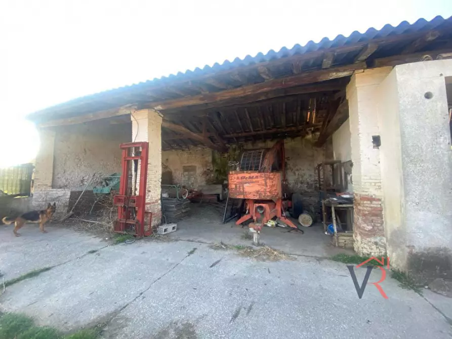 Immagine 7 di Rustico / casale in vendita  a Barbariga
