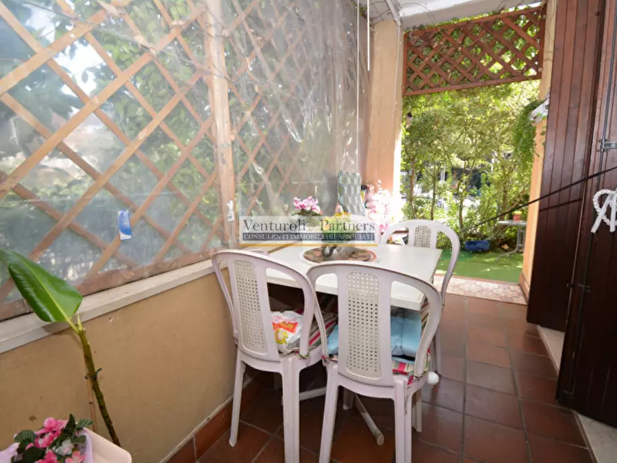 Immagine 7 di Appartamento in vendita  in Via Michelangelo a Desenzano Del Garda