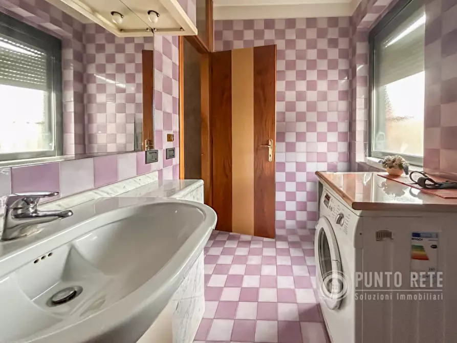 Immagine 25 di Appartamento in vendita  in Via Enrico Bernardi a Pescantina