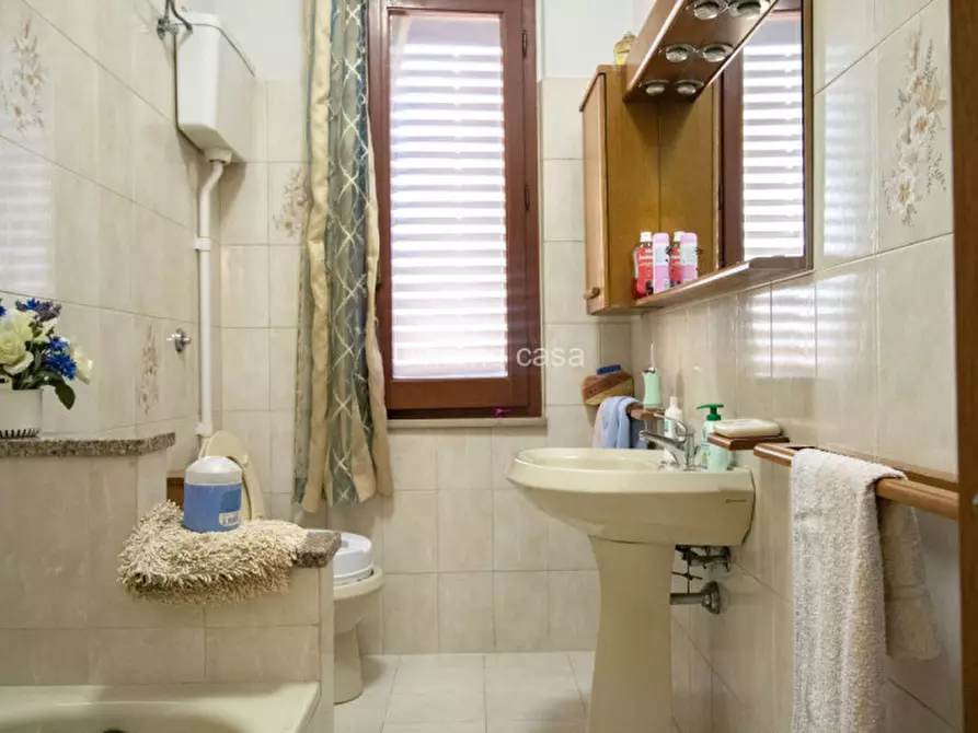 Immagine 6 di Casa indipendente in vendita  in Via del Molinaccio a Prato