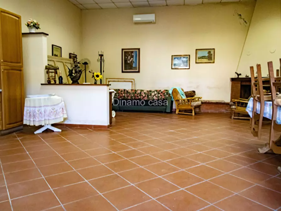 Immagine 16 di Casa indipendente in vendita  in Via del Molinaccio a Prato