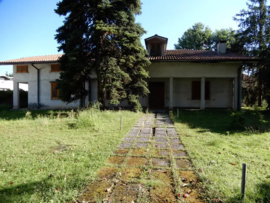 Immagine 3 di Villa in vendita  a Suzzara