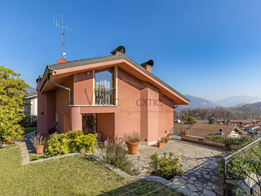 Immagine 1 di Villa in vendita  in Via Anzano a Alserio