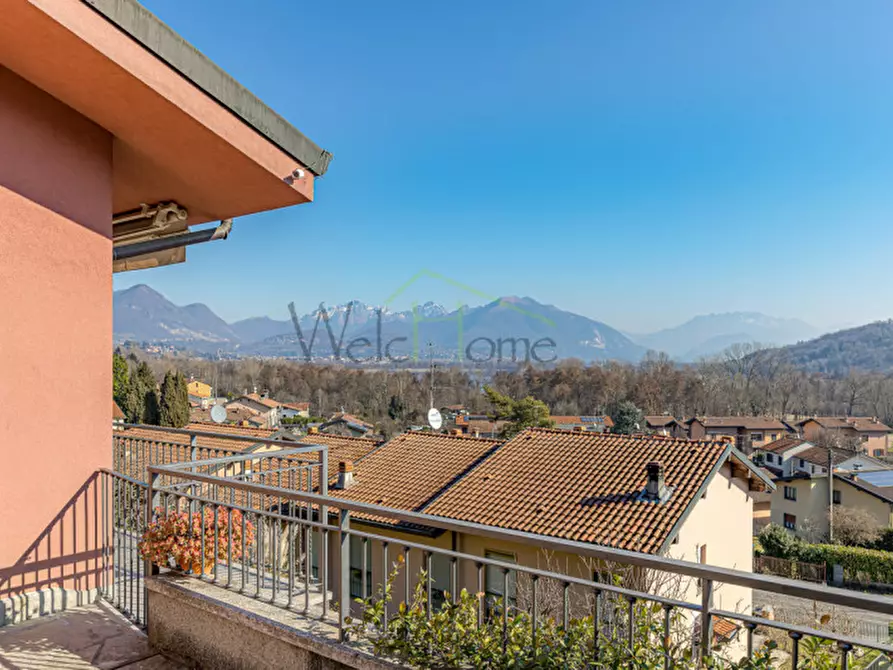 Immagine 4 di Villa in vendita  in Via Anzano a Alserio