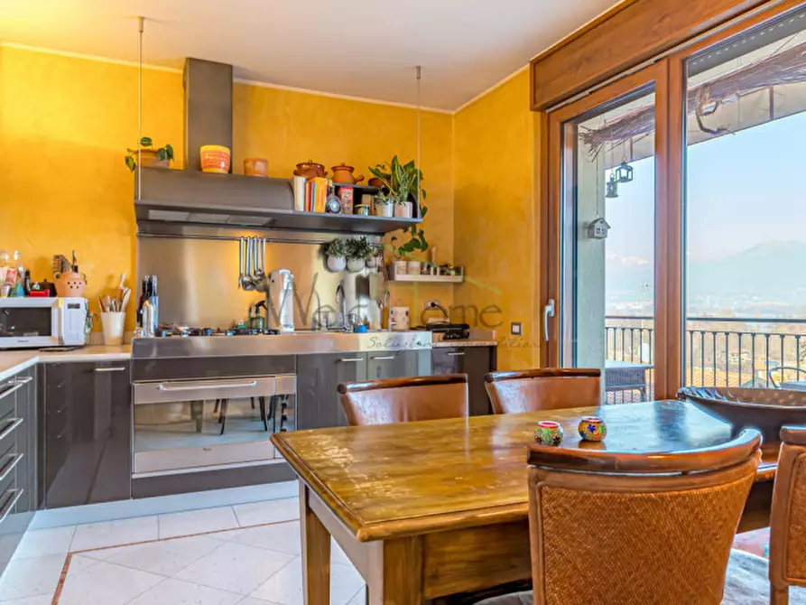 Immagine 13 di Villa in vendita  in Via Anzano a Alserio