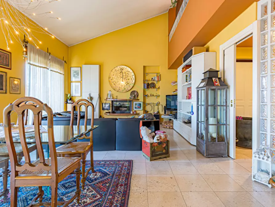 Immagine 13 di Villa in vendita  in Via Anzano a Alserio