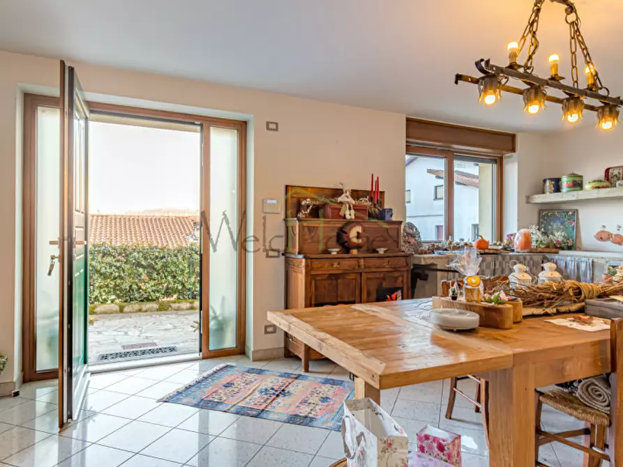 Immagine 31 di Villa in vendita  in Via Anzano a Alserio