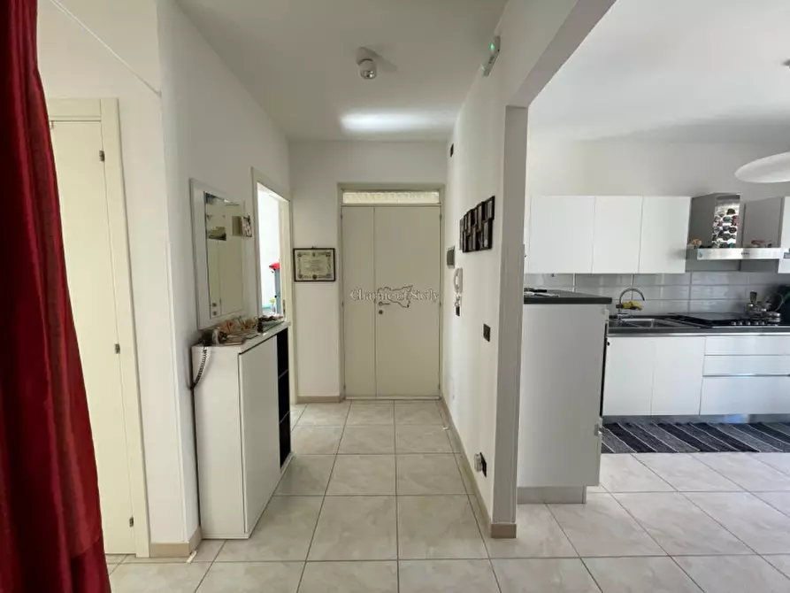 Immagine 3 di Appartamento in vendita  in Via Gerratana a Modica