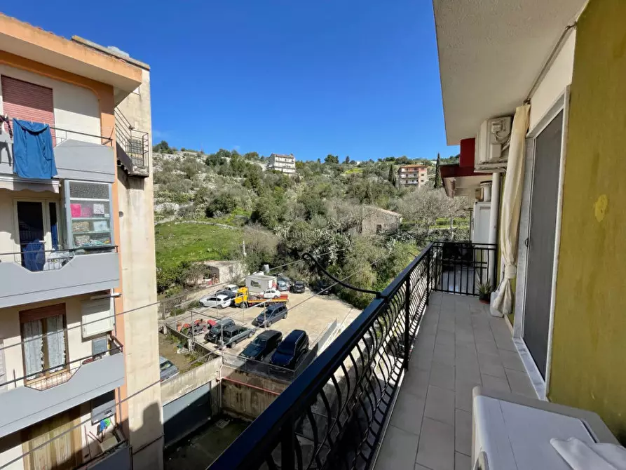 Immagine 13 di Appartamento in vendita  in Via Gerratana a Modica