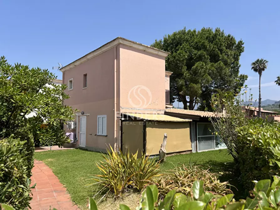 Immagine 3 di Villetta a schiera in vendita  in Via Prestipaolo 27 a Furnari