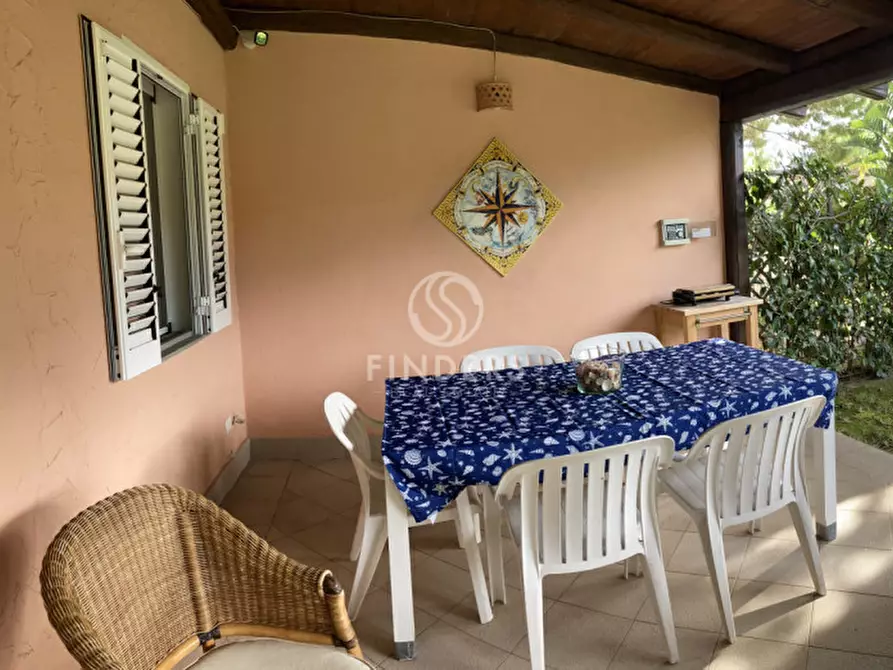 Immagine 27 di Villetta a schiera in vendita  in Via Prestipaolo 27 a Furnari