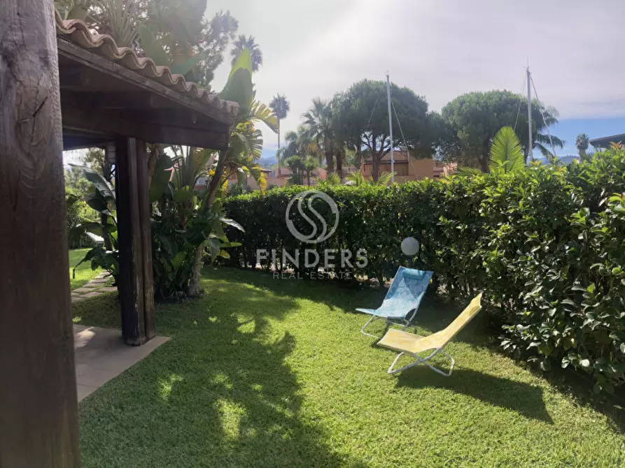 Immagine 32 di Villetta a schiera in vendita  in Via Prestipaolo 27 a Furnari