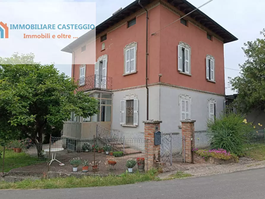 Immagine 5 di Casa indipendente in vendita  in via roma a Casteggio