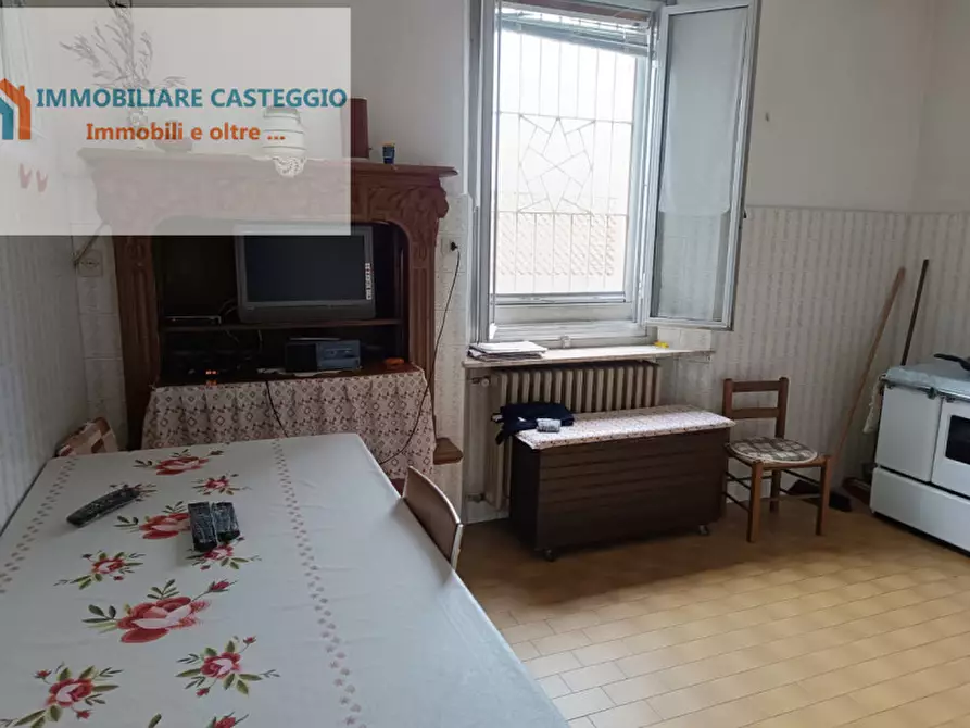 Immagine 12 di Casa indipendente in vendita  in via roma a Casteggio