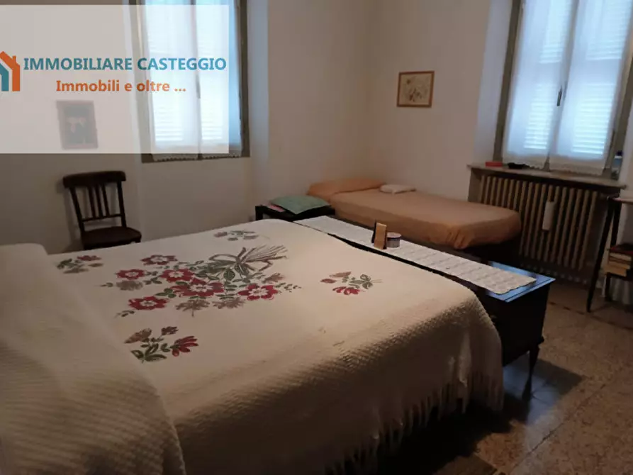 Immagine 20 di Casa indipendente in vendita  in via roma a Casteggio