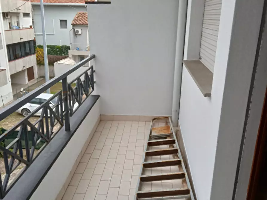 Immagine 4 di Appartamento in affitto  a Rovigo