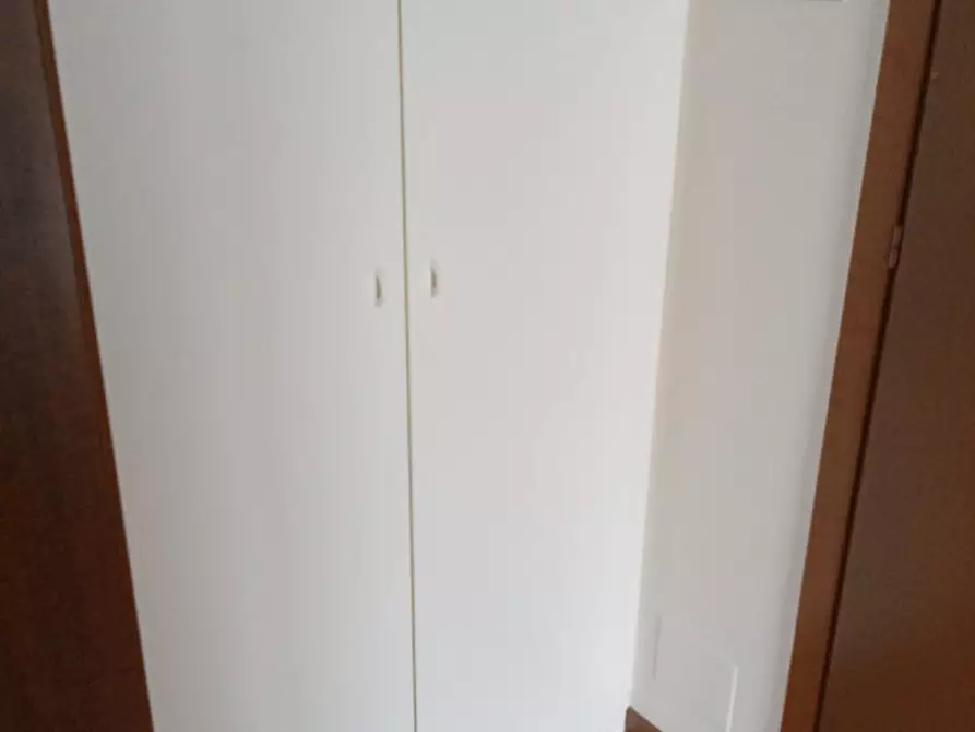 Immagine 11 di Appartamento in affitto  a Rovigo