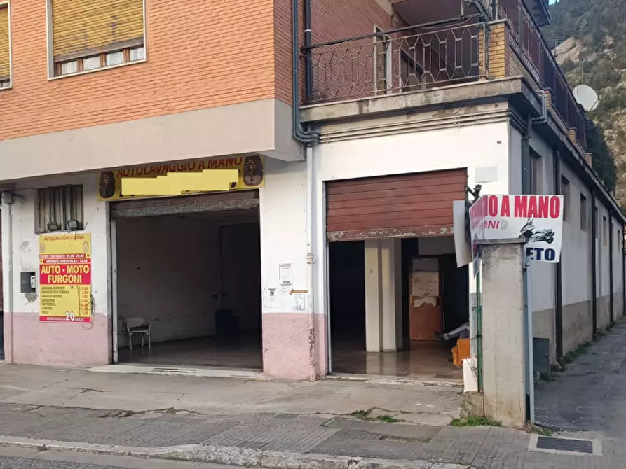 Immagine 1 di Negozio in vendita  in Via G. Matteotti a Sora