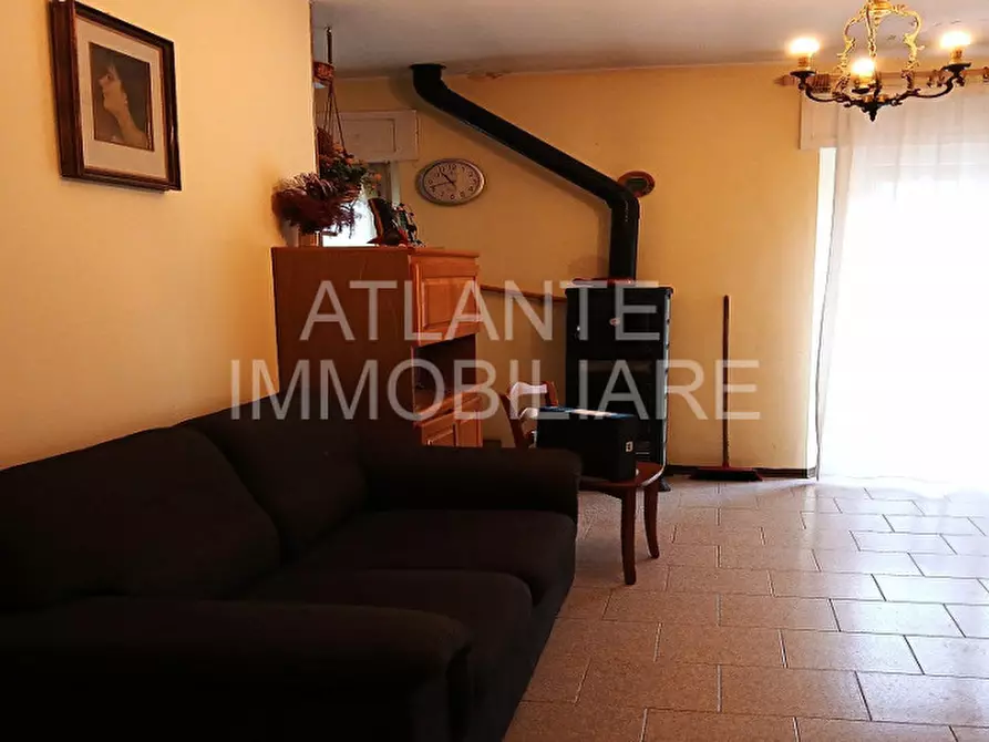 Immagine 2 di Villetta a schiera in vendita  in Via Peschiera a Montescudo-Monte Colombo