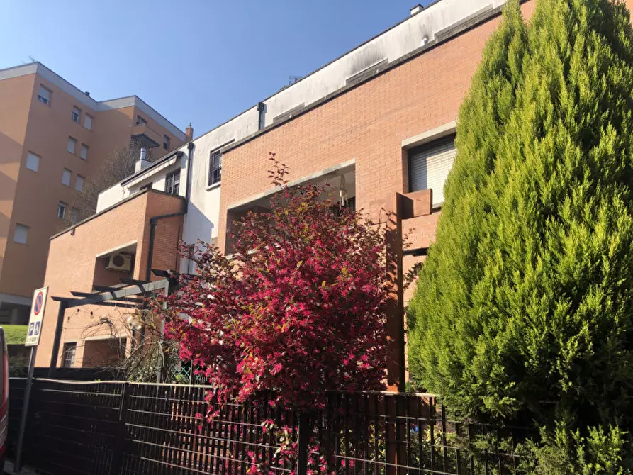 Immagine 27 di Appartamento in vendita  in via Del Pelago 7 a Bologna