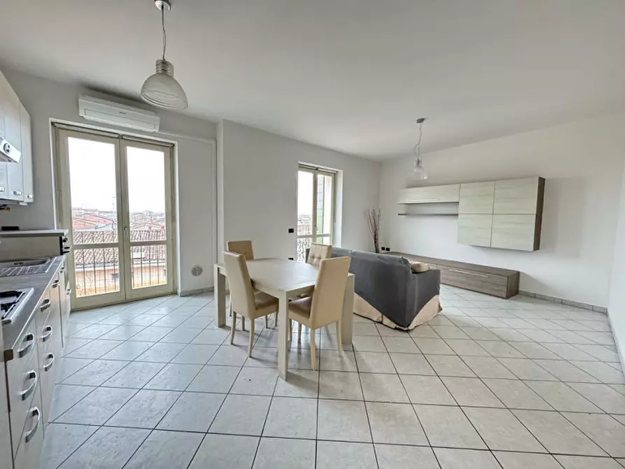 Immagine 3 di Appartamento in vendita  in CESARE BATISTI a Ghedi