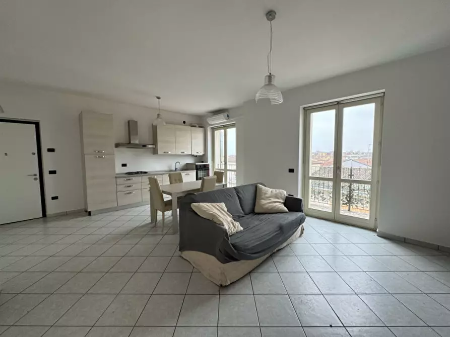 Immagine 5 di Appartamento in vendita  in CESARE BATISTI a Ghedi