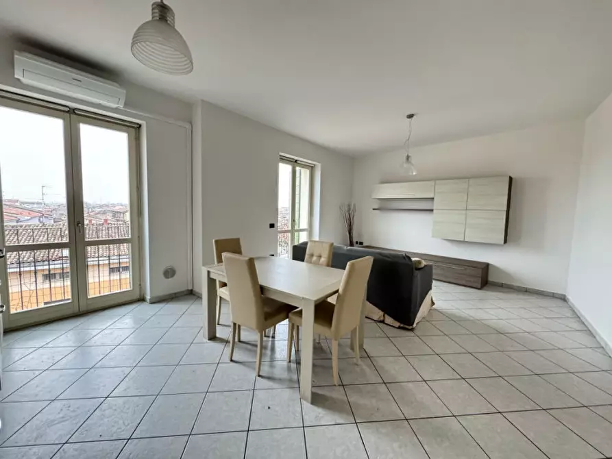 Immagine 6 di Appartamento in vendita  in CESARE BATISTI a Ghedi