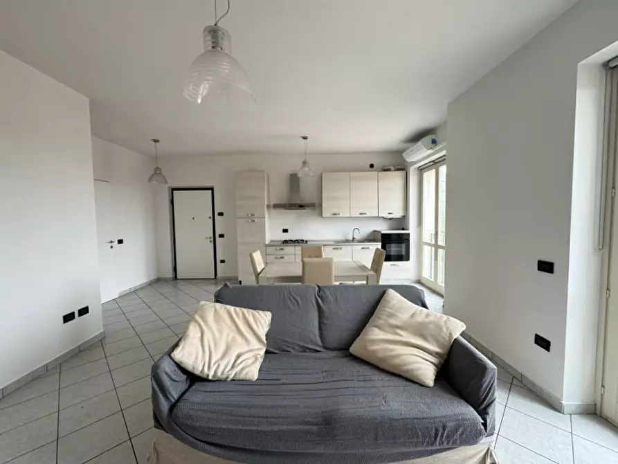 Immagine 10 di Appartamento in vendita  in CESARE BATISTI a Ghedi