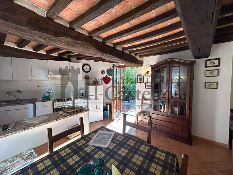 Immagine 9 di Rustico / casale in vendita  in Poggi a Castiglione Del Lago