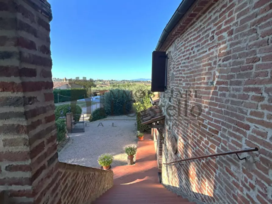 Immagine 11 di Rustico / casale in vendita  in Poggi a Castiglione Del Lago