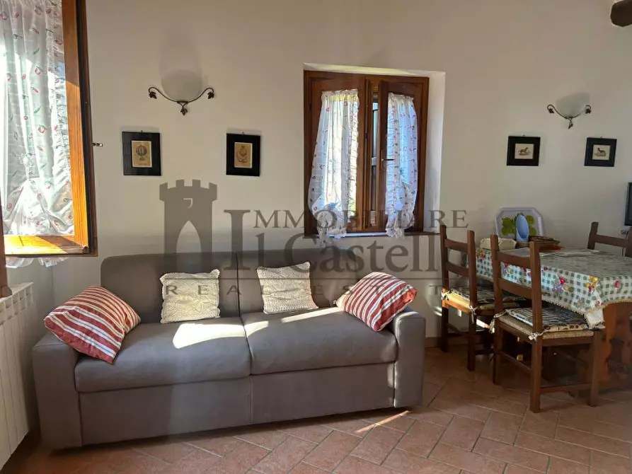 Immagine 27 di Rustico / casale in vendita  in Poggi a Castiglione Del Lago