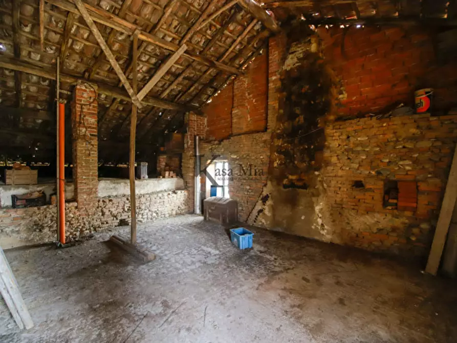 Immagine 32 di Casa indipendente in vendita  in vicolo del Putto 3 a San Giusto Canavese