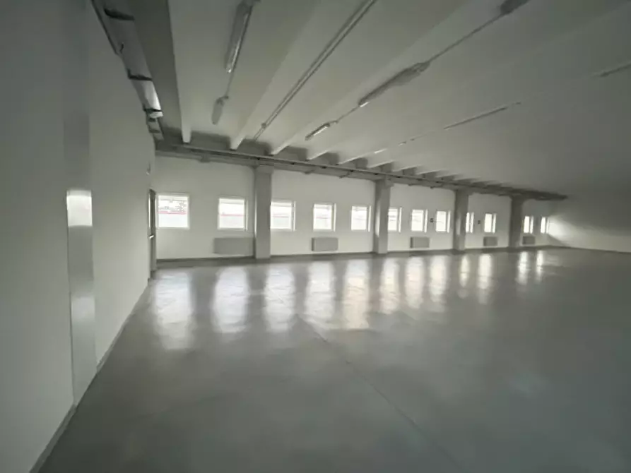 Immagine 4 di Laboratorio in affitto  in Via Del Lavoro a Grisignano Di Zocco